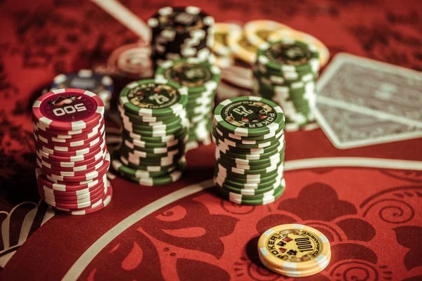 Mobile phone showing two-hundred-twenty-five 3D Number Game betting interface